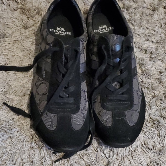 Coach shoes - Picture 1 of 2